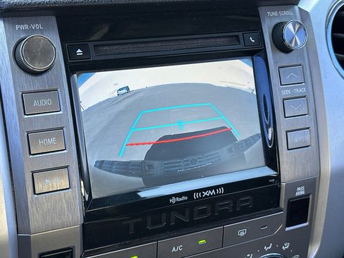 Used 2018 Toyota Tundra SR5 w/ SR5 Upgrade Package RWD image 26