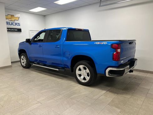Used 2025 Chevrolet Silverado 1500 LT AWD/4WD image 21
