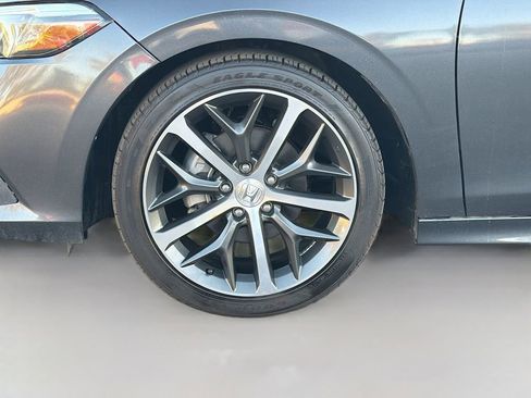 Used 2024 Honda Civic Touring image 32