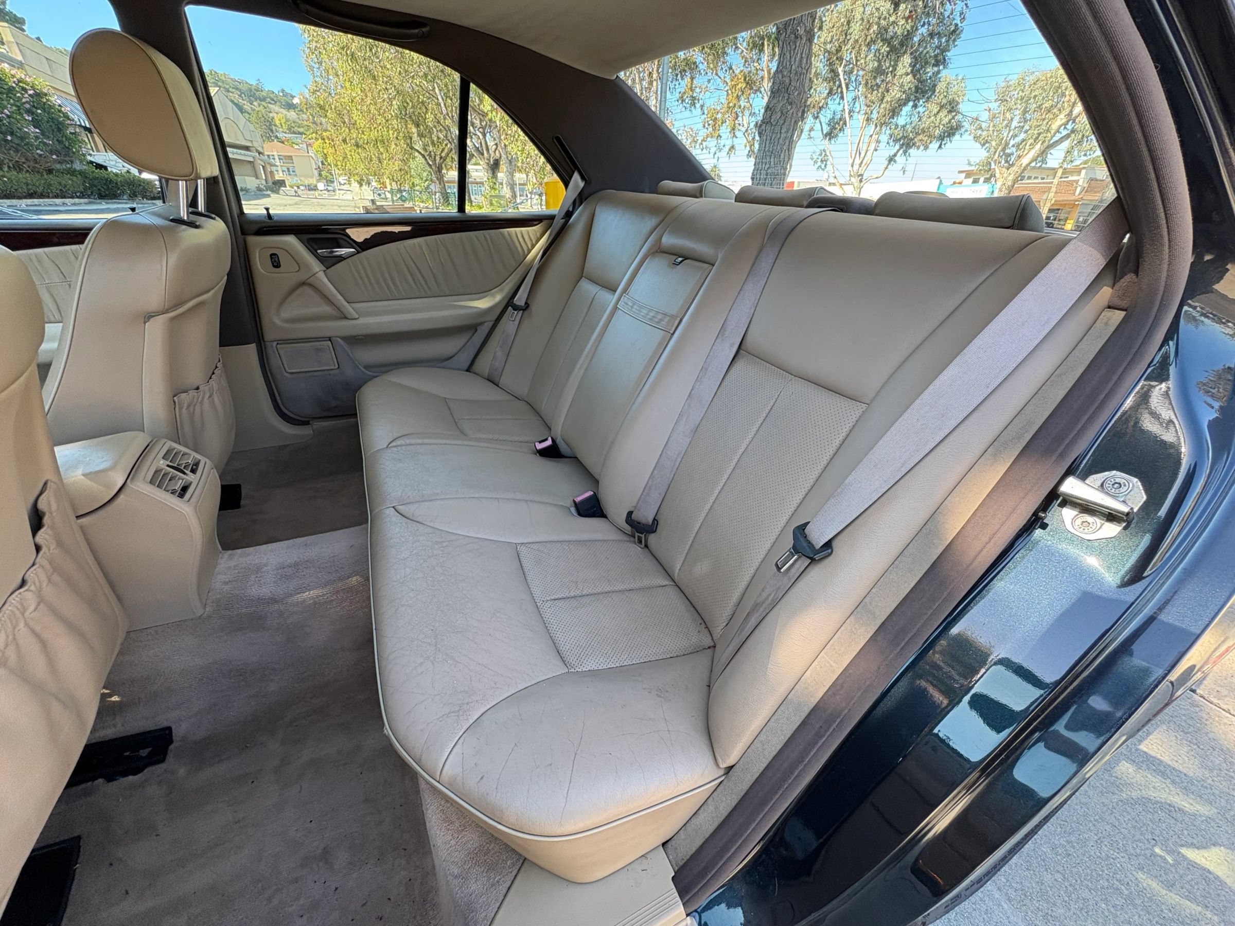 Used 1996 Mercedes-Benz E 320 Sedan image 13