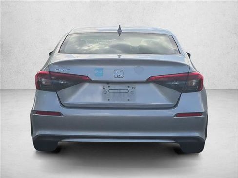 Used 2022 Honda Civic LX image 6