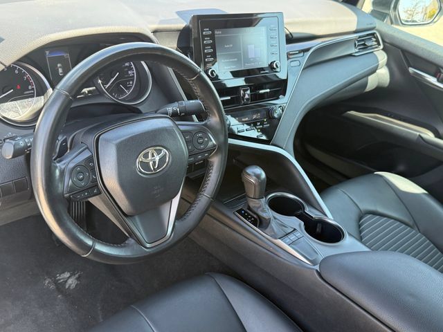 Used 2024 Toyota Camry SE FWD image 7