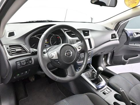 Used 2017 Nissan Sentra SR Turbo FWD image 14