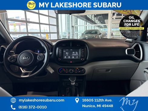 Used 2020 Kia Soul LX FWD image 14