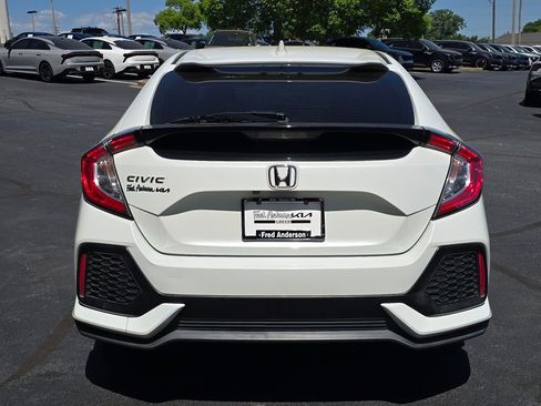 Used 2018 Honda Civic EX image 4