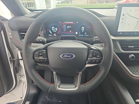 Used 2025 Ford Explorer ST-Line w/ Premium Package AWD/4WD image 15