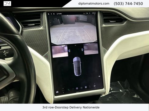 Used 2018 Tesla Model X 75D image 33