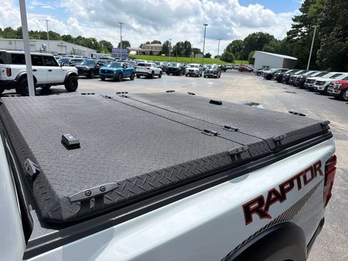 Used 2024 Ford F150 Raptor AWD/4WD image 11