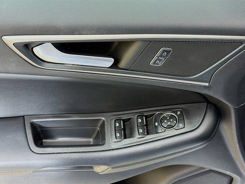 Used 2022 Ford Edge SEL w/ Convenience Package AWD/4WD image 30