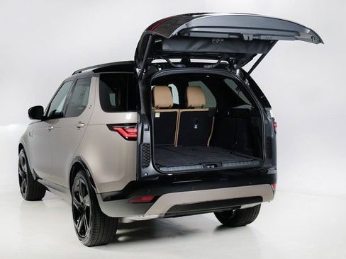 New 2026 Land Rover Discovery Dynamic SE AWD/4WD image 29