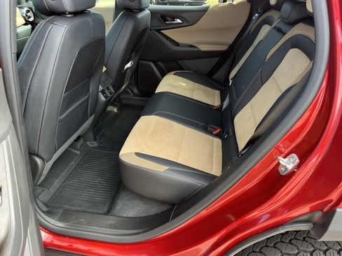 Certified 2025 Chevrolet Equinox ACTIV w/ Convenience Package III AWD/4WD image 16