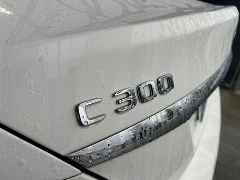 Used 2018 Mercedes-Benz C 300 Sedan image 31