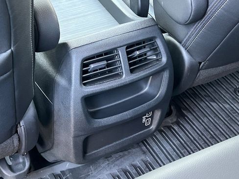 Used 2022 Honda Ridgeline RTL-E image 40