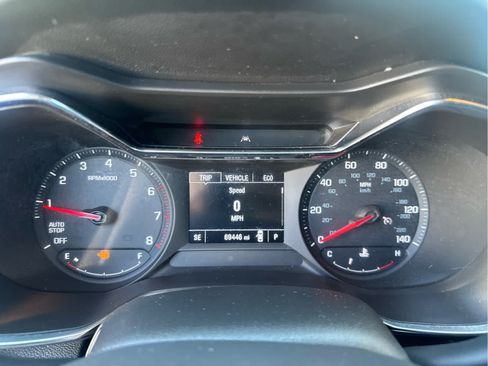 Used 2023 Chevrolet TrailBlazer LT FWD image 23