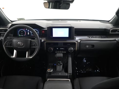 Used 2026 Toyota Tacoma TRD Off-Road AWD/4WD image 13