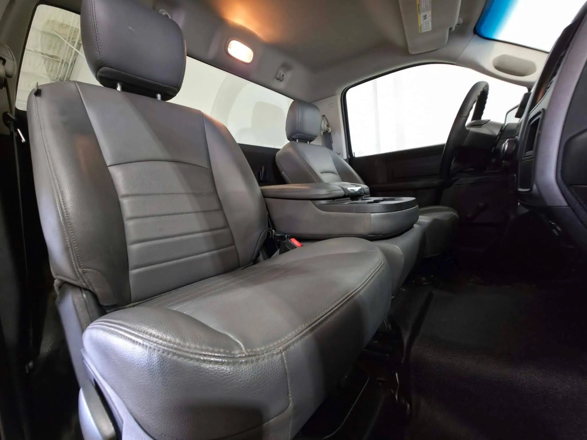 Used 2017 RAM 1500 Tradesman RWD image 10