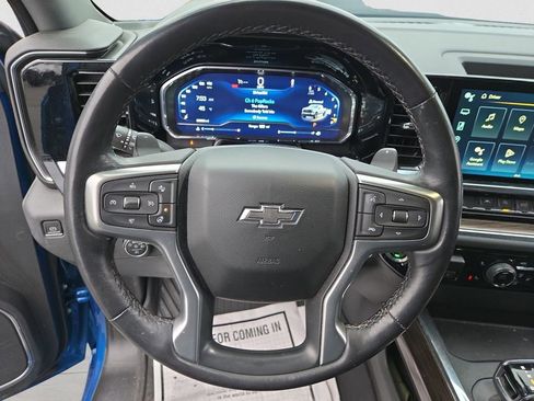 Used 2022 Chevrolet Silverado 1500 LT Trail Boss image 12