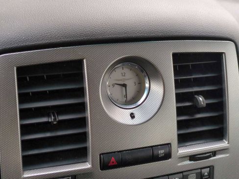 Used 2006 Chrysler 300 SRT8 w/ SRT Option Group I image 38