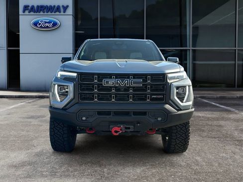 Used 2024 GMC Canyon AT4X image 3