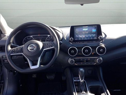 Used 2023 Nissan Sentra SV image 13