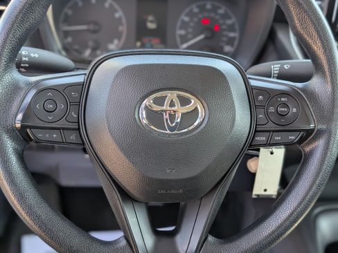 Used 2024 Toyota Corolla LE FWD image 16