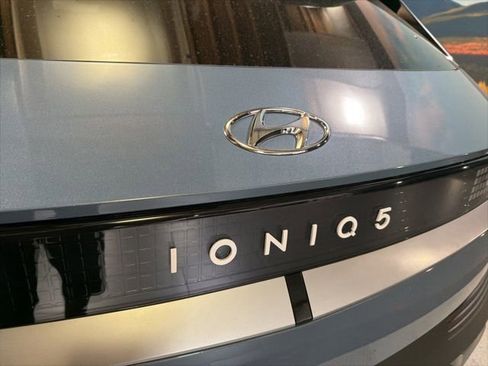 Used 2024 Hyundai Ioniq 5 SEL RWD image 14