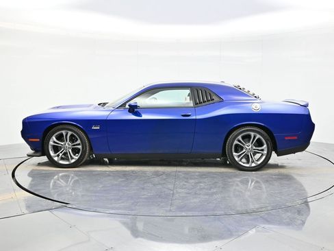 Used 2021 Dodge Challenger R/T image 8