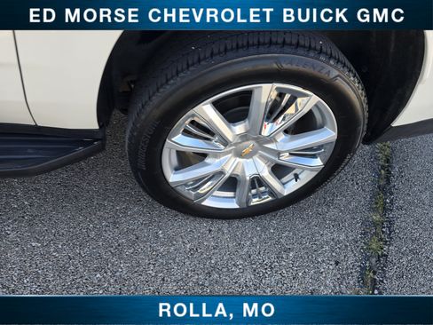 Certified 2023 Chevrolet Suburban High Country AWD/4WD image 11
