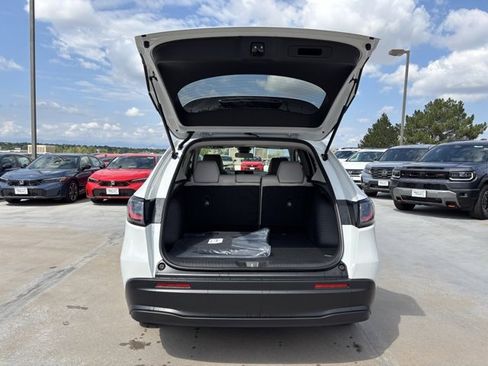New 2026 Honda HR-V LX image 30