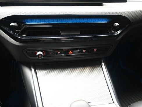 Used 2026 BMW M2 w/ Lighting Package RWD image 43