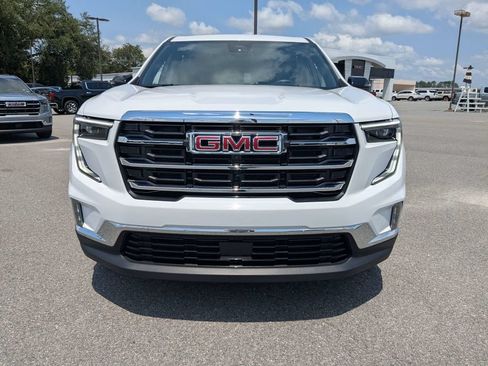 Used 2026 GMC Acadia Elevation w/ Elevation Premium Package FWD image 9
