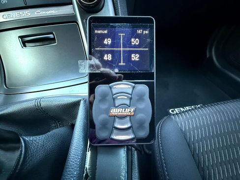 Used 2015 Hyundai Genesis 3.8 image 15