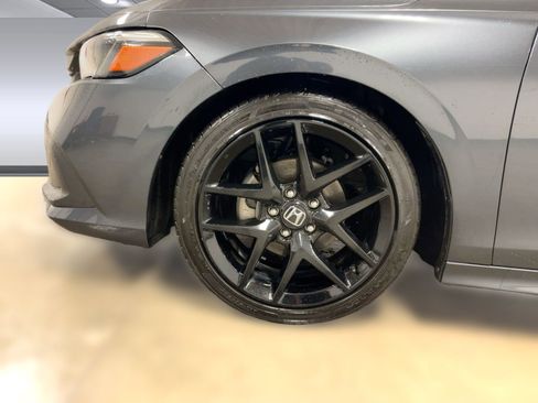 Used 2024 Honda Civic Sport image 12