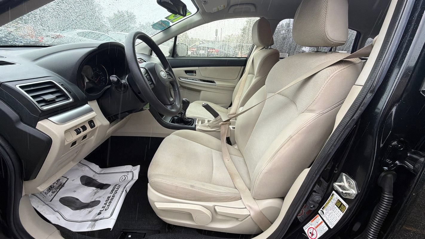Used 2015 Subaru Crosstrek 2.0i Premium w/ Popular Package #1 AWD/4WD image 18