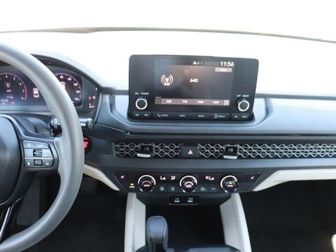 Used 2023 Honda Accord EX image 15