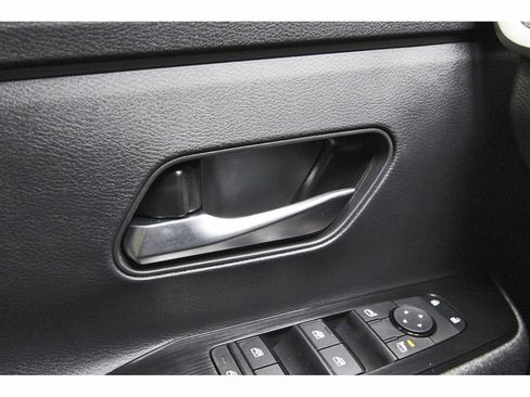 New 2026 Nissan Kicks SV w/ SV Premium Package FWD image 22