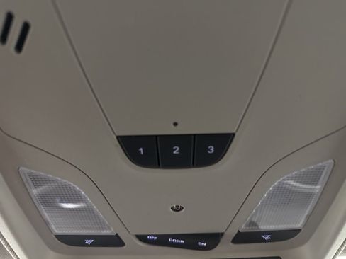 Used 2017 Chevrolet Impala Premier w/ Enhanced Convenience Package image 40