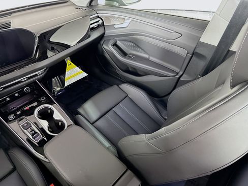 New 2026 Audi A6 Premium Plus image 24