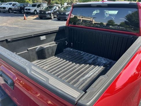 Used 2025 Toyota Tacoma SR5 RWD image 12