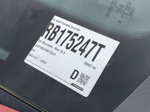 Used 2024 Mercedes-Benz GLS 450 4MATIC image 36