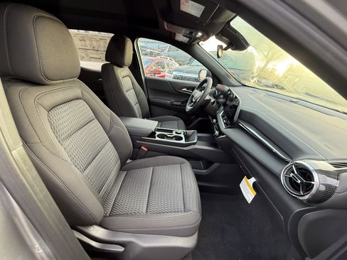 New 2026 Chevrolet Equinox LT image 10