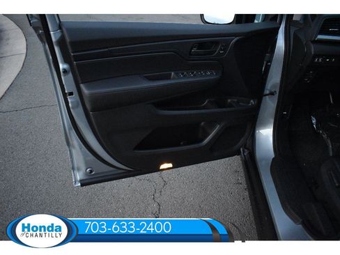 New 2026 Honda Odyssey EX-L image 25