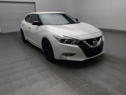 Used 2017 Nissan Maxima SR w/ Midnight Edition FWD image 13