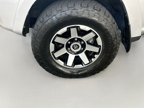 Used 2023 Toyota 4Runner TRD Off-Road Premium w/ Moonroof Package image 11