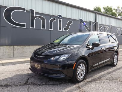 Used 2022 Chrysler Voyager LX