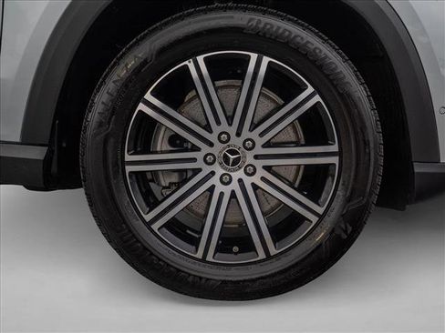 Used 2025 Mercedes-Benz GLE 450e GLE 450e w/ Driver Assistance Package image 10