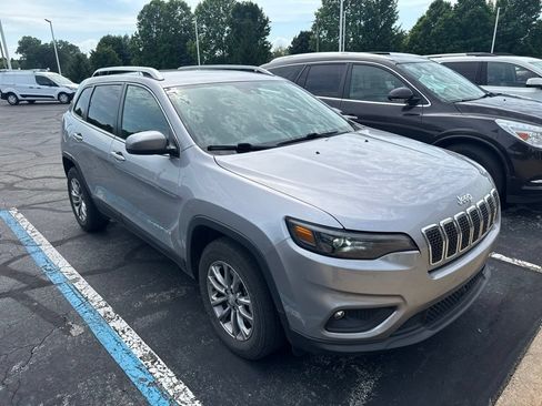Used 2021 Jeep Cherokee Latitude Lux w/ Comfort/Convenience Group AWD/4WD image 5