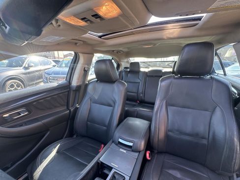 Used 2010 Ford Taurus Limited image 24