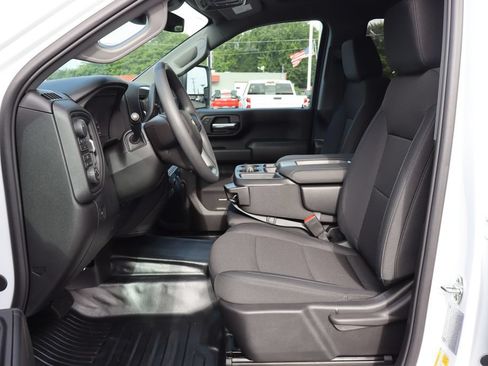 New 2026 Chevrolet Silverado 3500 W/T AWD/4WD image 5