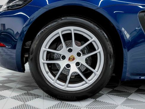 Used 2023 Porsche 718 Cayman image 37